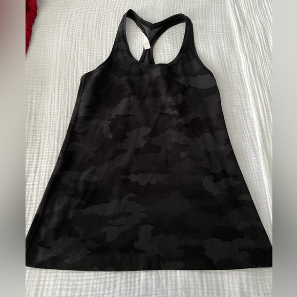 Lululemon Tank Top - Picture 1 of 4